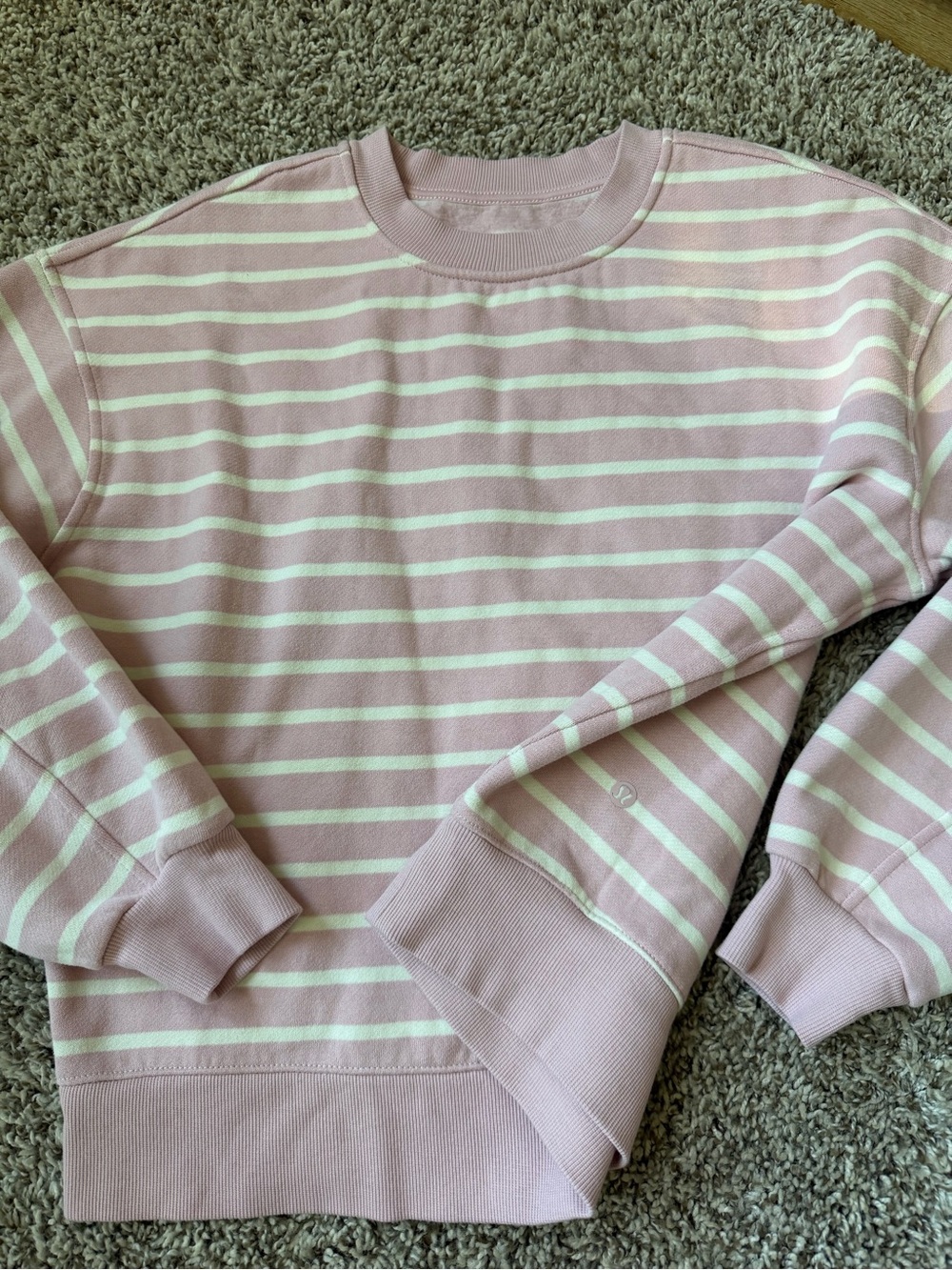 Lululemon Perfectly Oversized Fleece Crewneck Pullover (fits size 2/4ish)